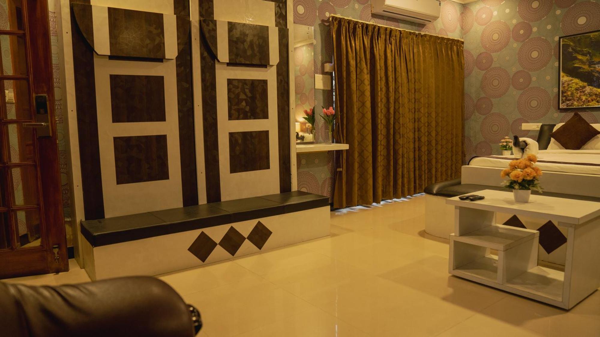 Seasons Suites Jp Nagar Bangalore Rum bild