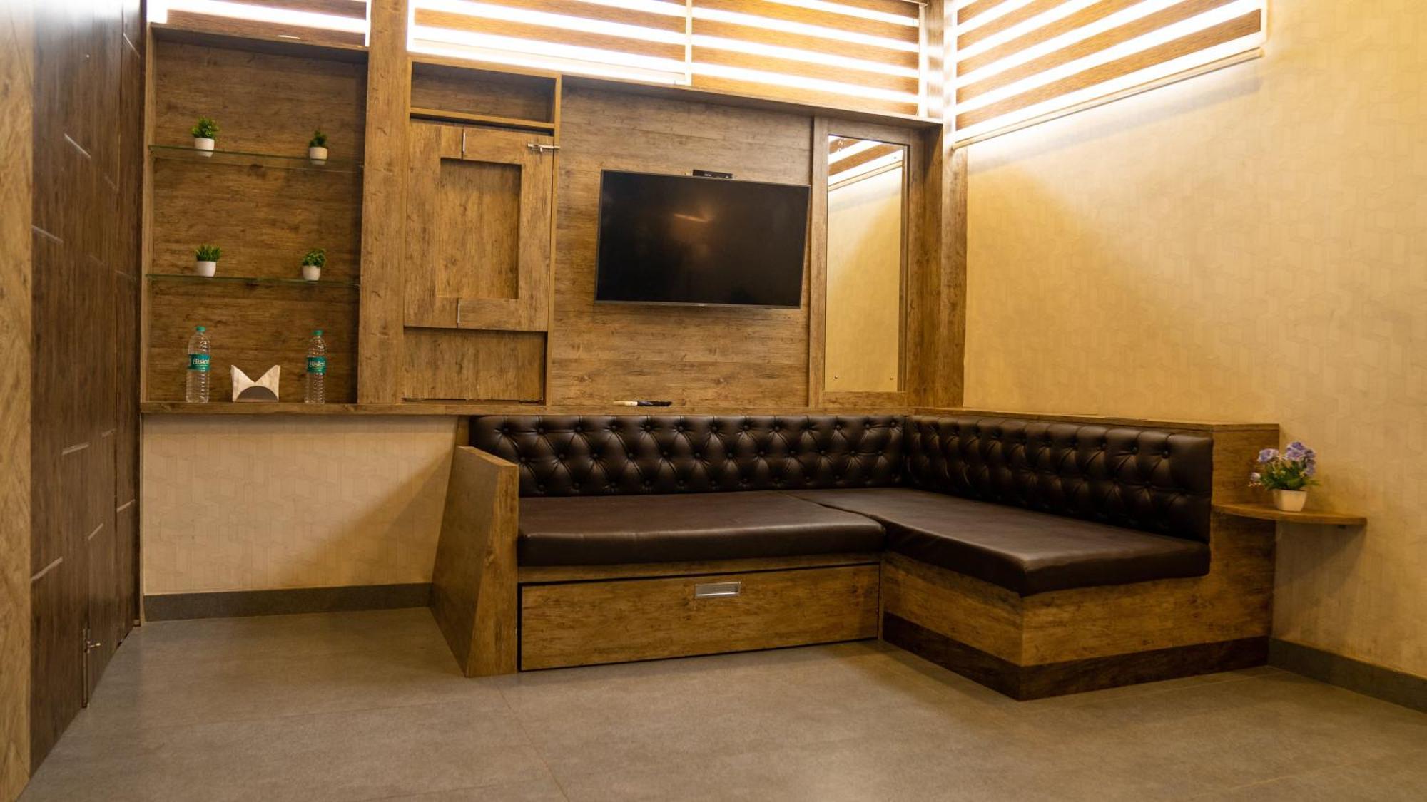 Seasons Suites Jp Nagar Bangalore Rum bild