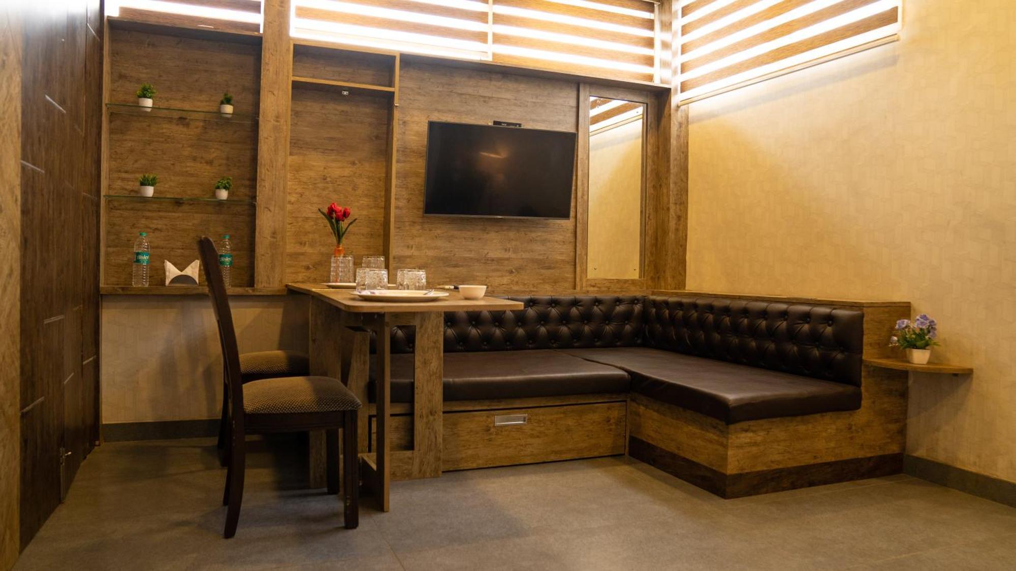 Seasons Suites Jp Nagar Bangalore Rum bild